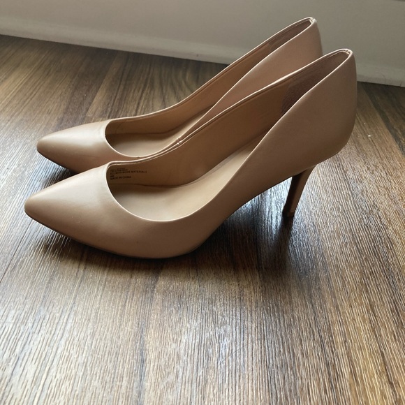 INC International Concepts Shoes - INC Nude heals